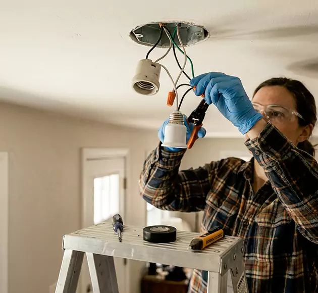 Professional Light Socket Replacement: Your Local Fixture Repair Team in Rogers, AR